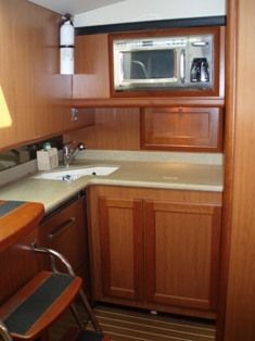 41 Luhrs Galley