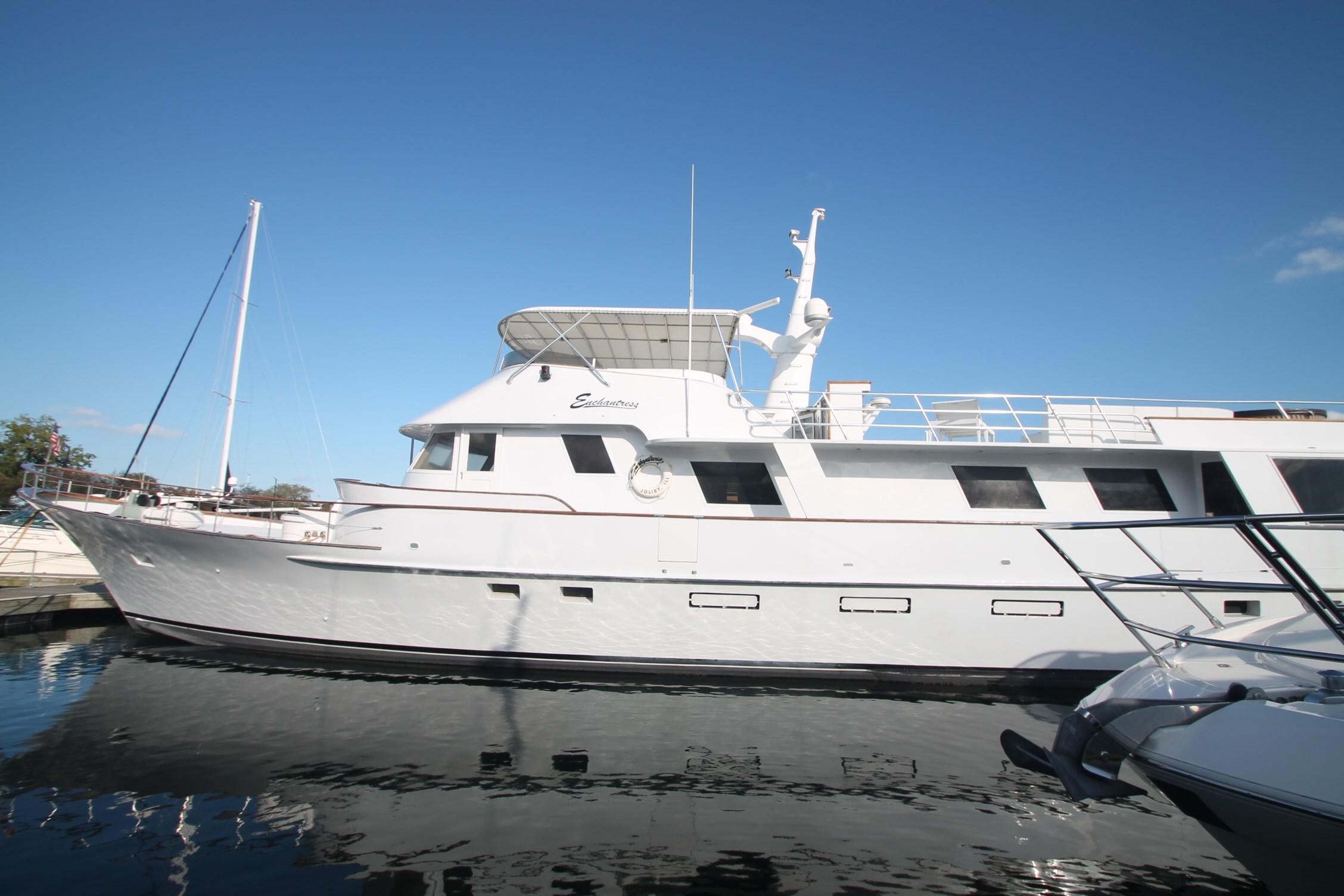 breaux bay craft yachts