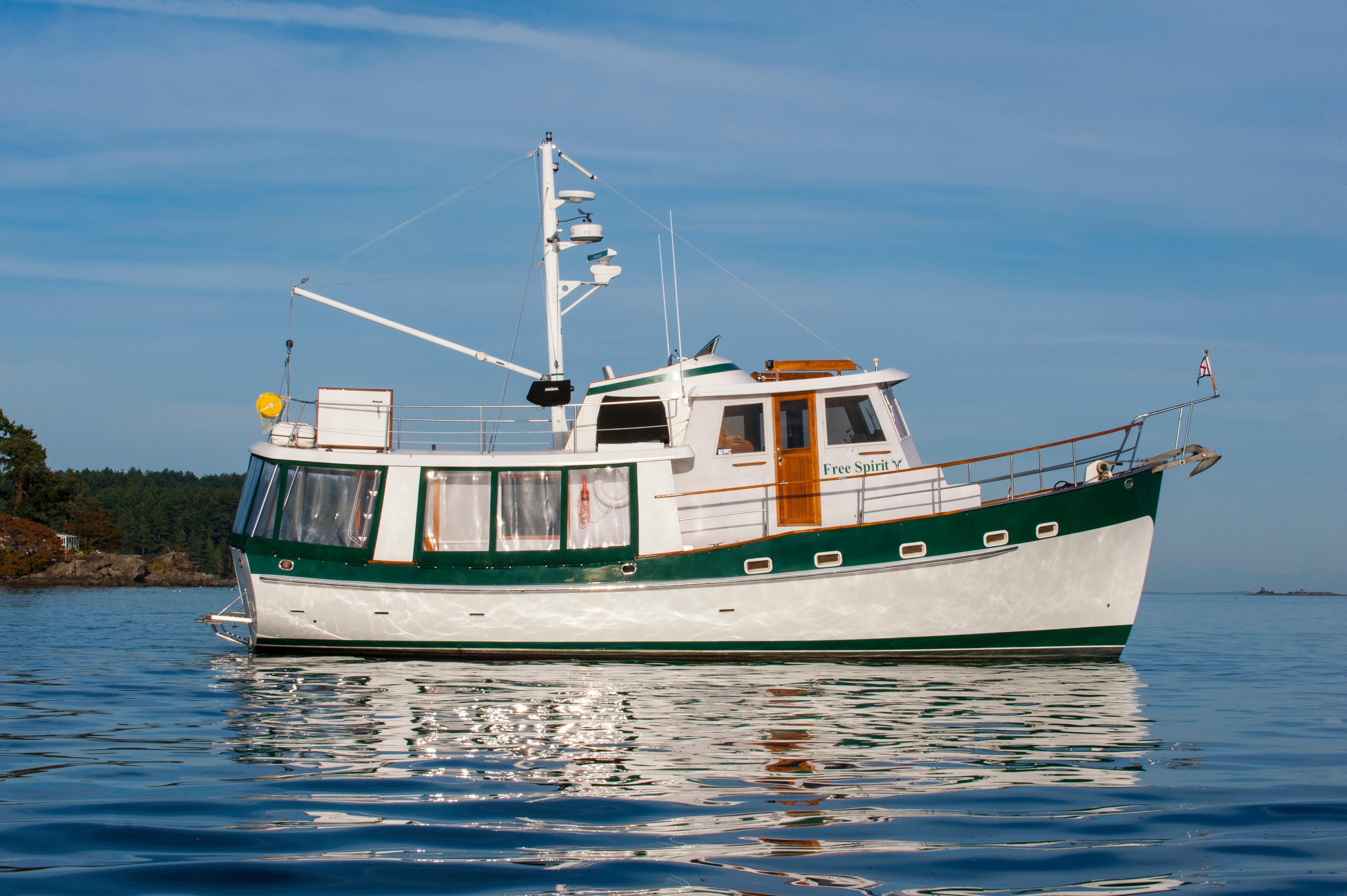 custom yacht sales sidney