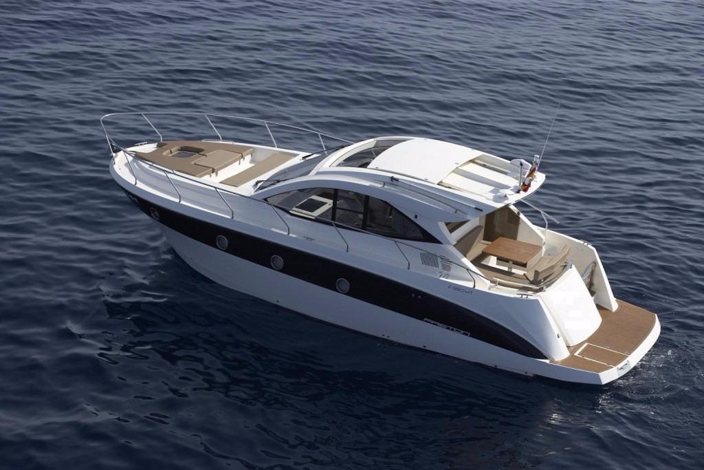 2013 Astondoa 38.4 Faeton