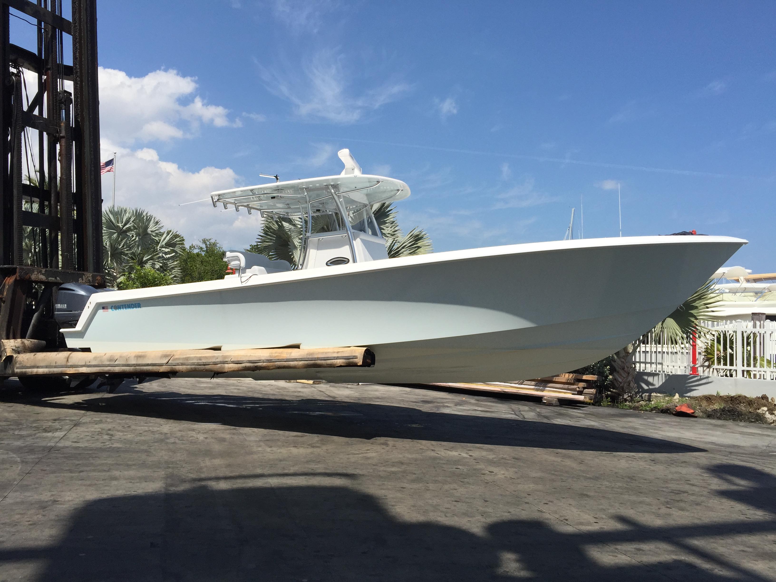 2015 Contender 35 ST