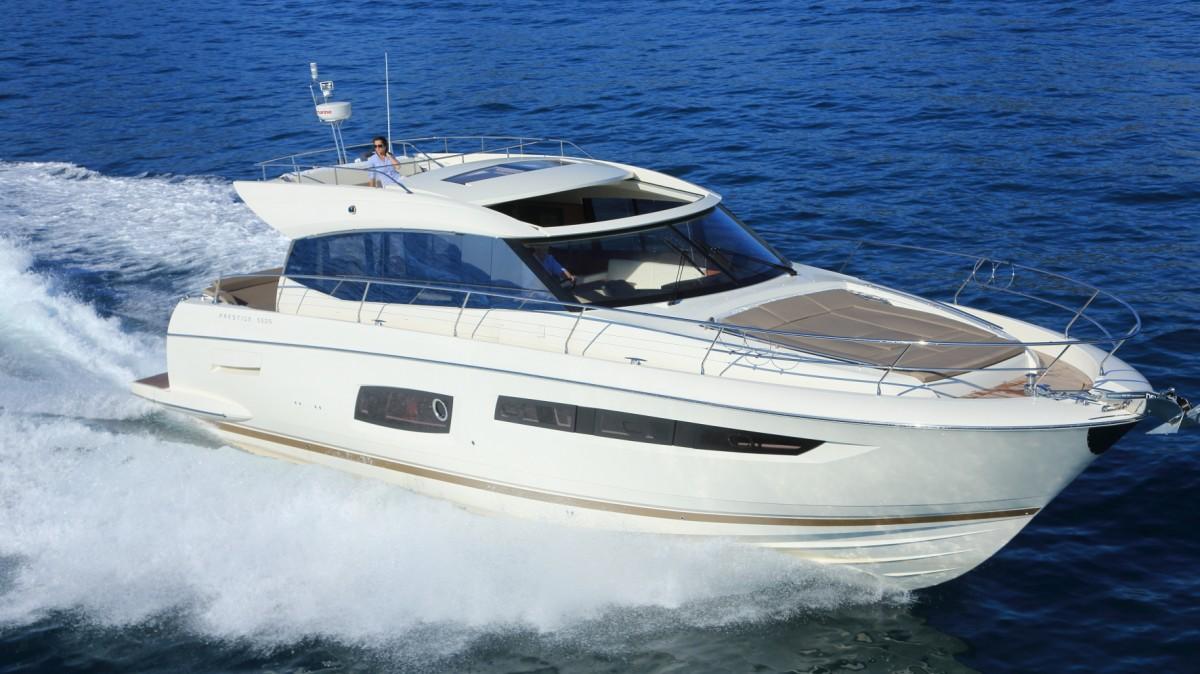 2016 Prestige 550S Coupe' Yacht For Sale in 2016 Prestige 550S Coupe' Yacht For Sale in