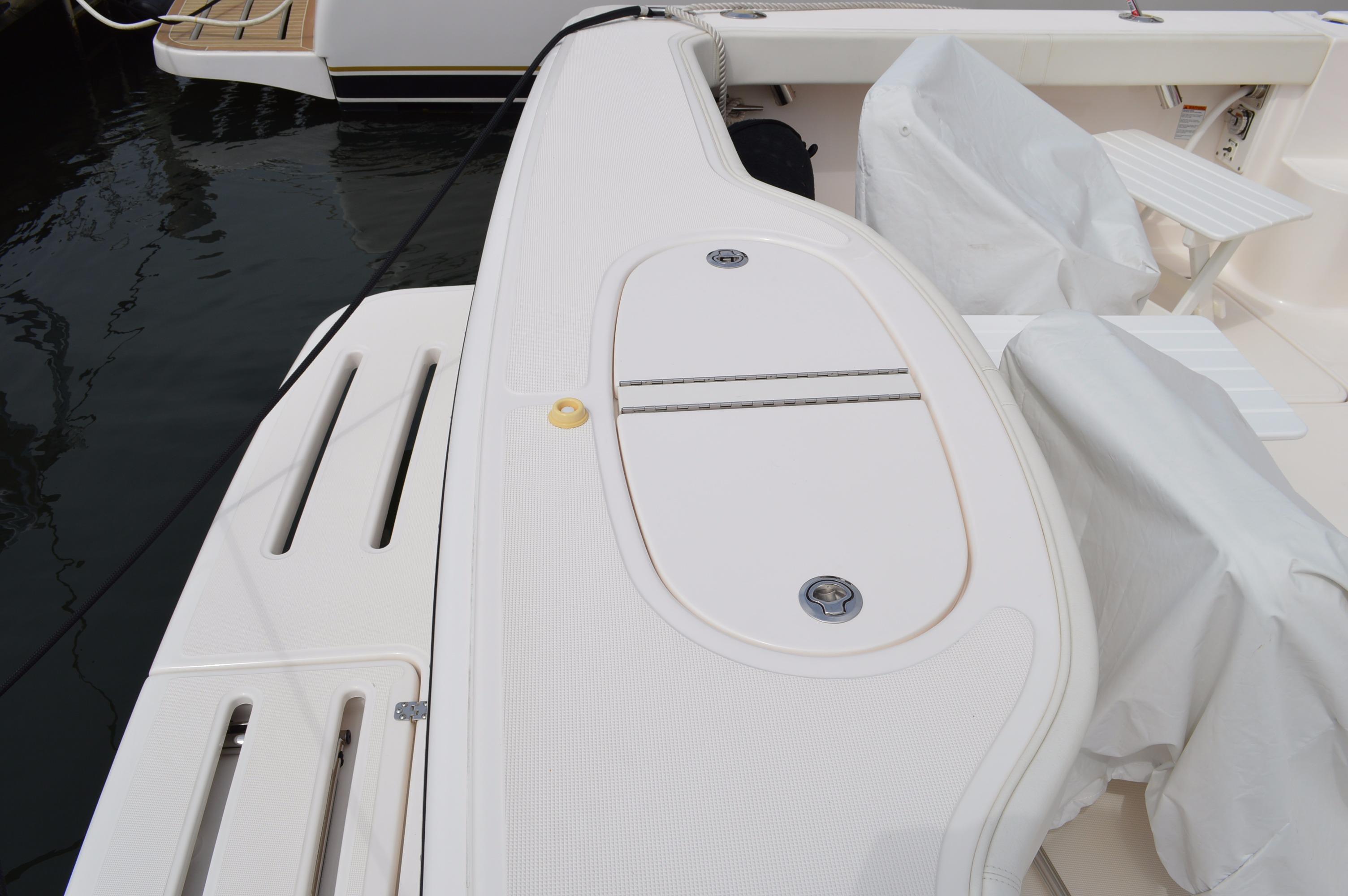 2016 Tiara Yachts 4300 Open Yacht For Sale in NY 2016 Tiara Yachts 4300 Open Yacht For Sale in NY