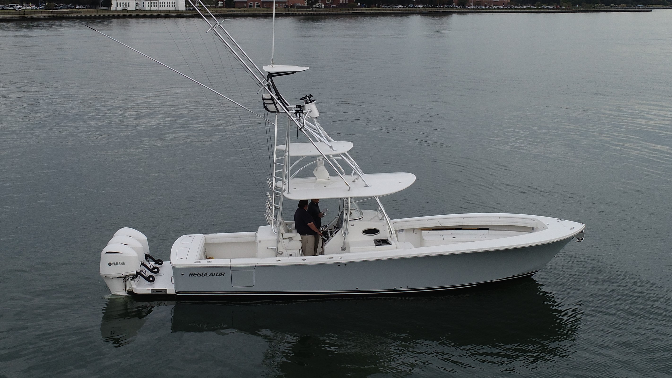 34 Regulator SS 2018 "Eye Can't Tail" HMY Yachts