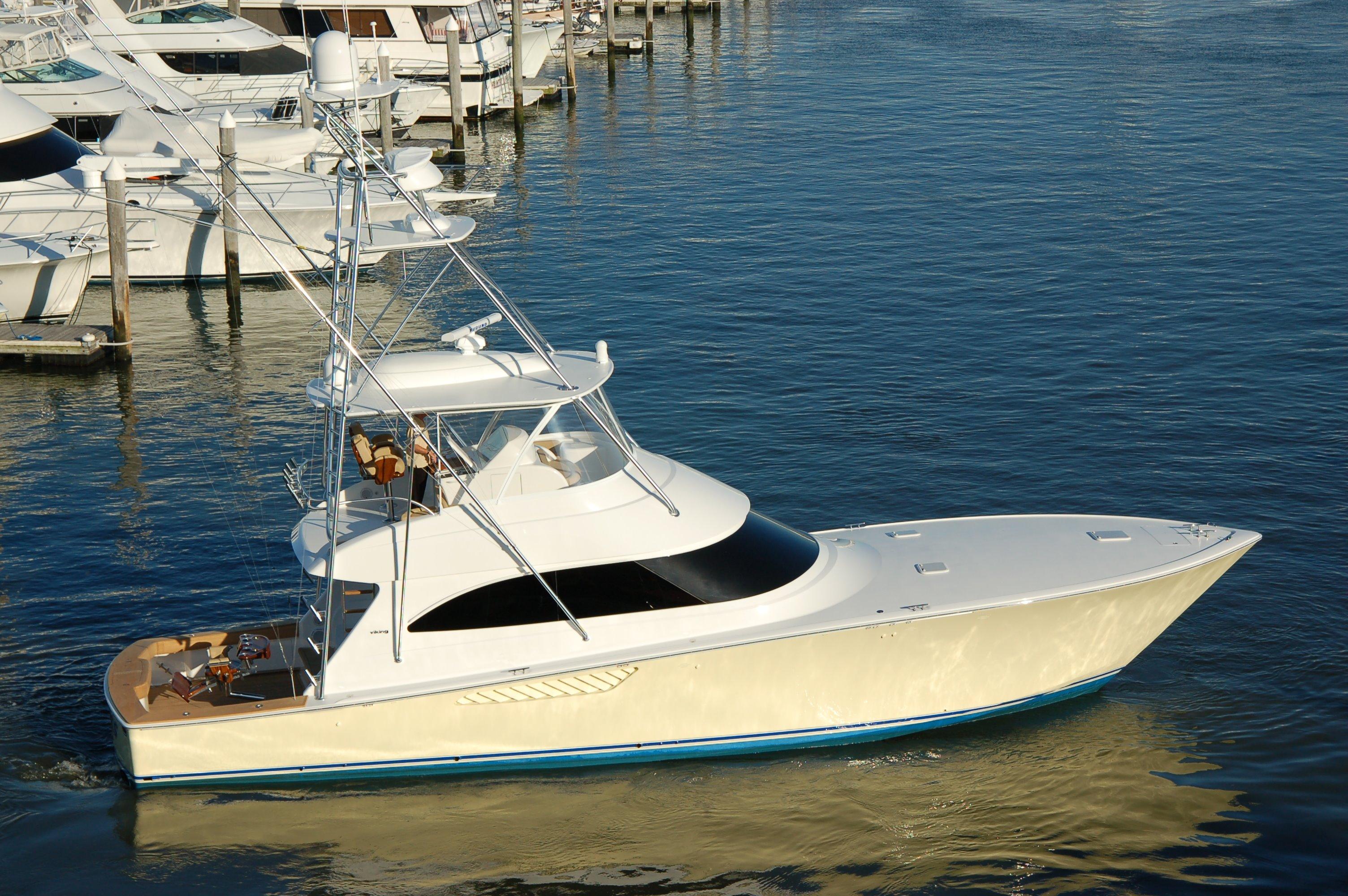 2013 Viking Yachts 55 Convertible