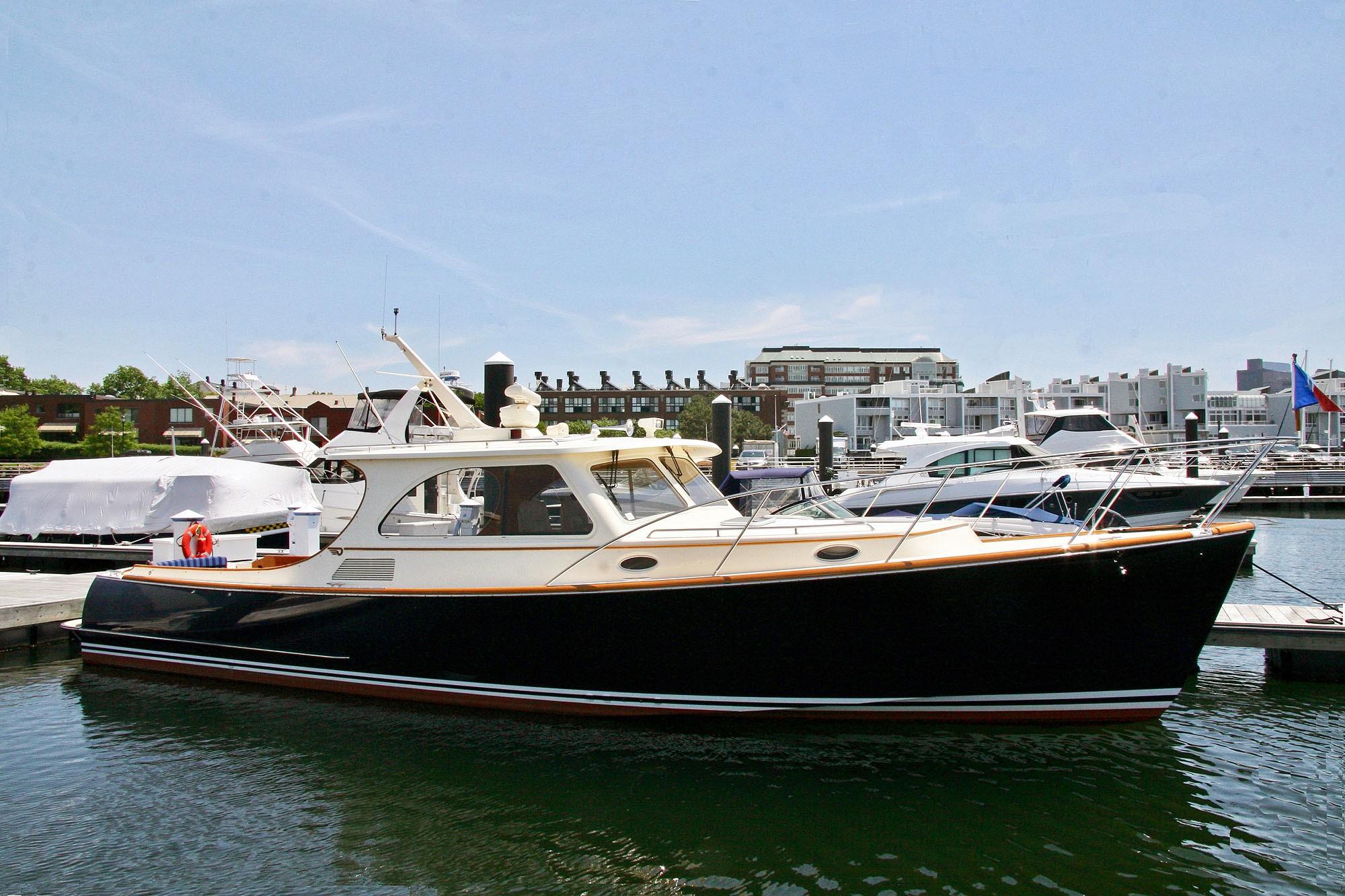 hinckley yacht for sale