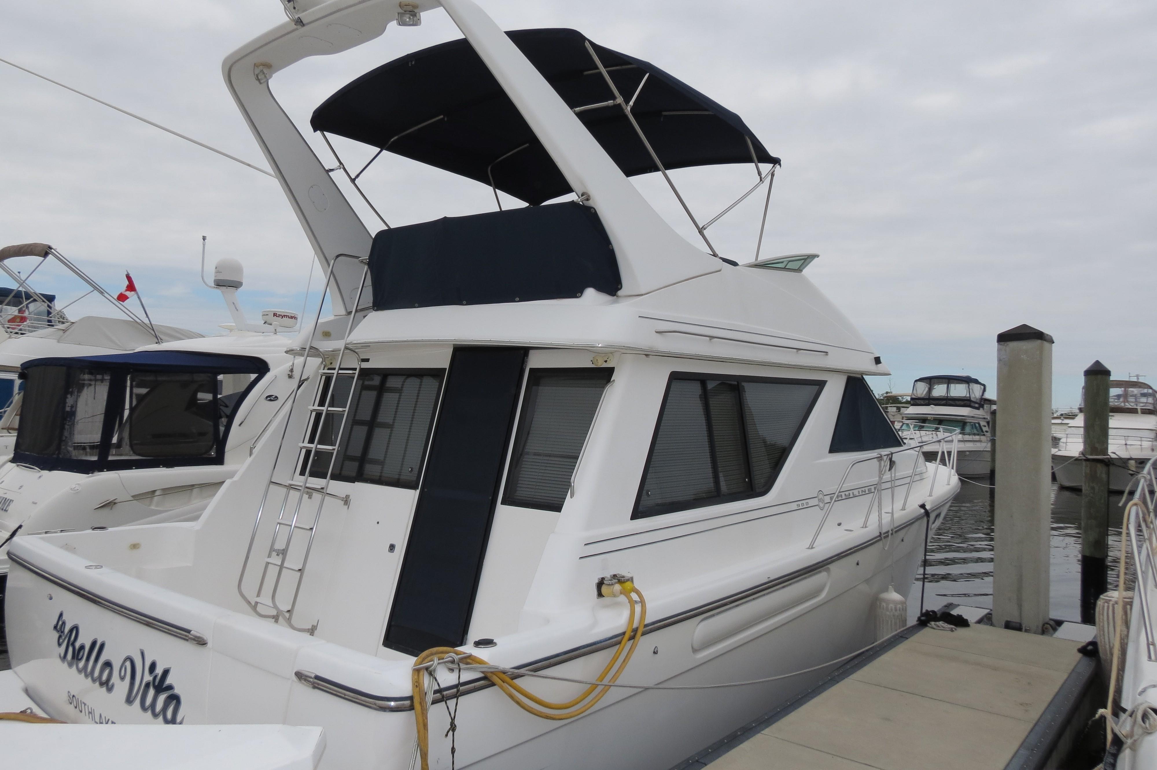 Bayliner 2001 3988 Command Bridge Pilothouse Motor Yacht 39 Yacht for ...