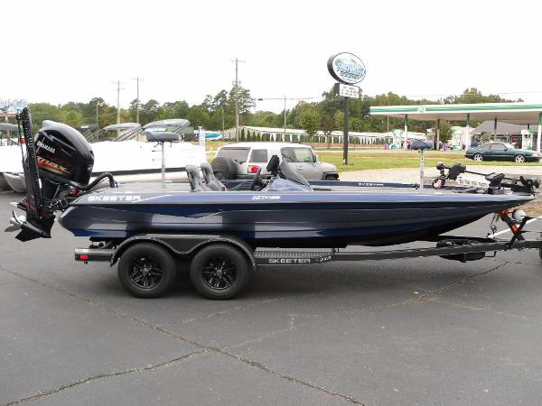 2021 Skeeter boat for sale, model of the boat is ZXR 20 & Image # 4 of 34