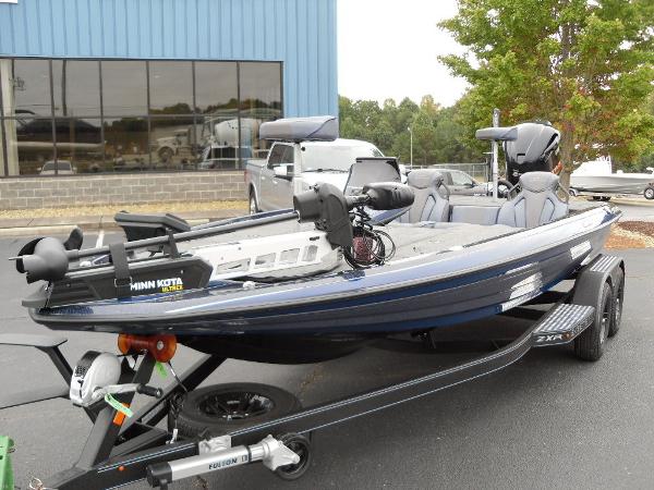 2021 Skeeter boat for sale, model of the boat is ZXR 20 & Image # 9 of 34