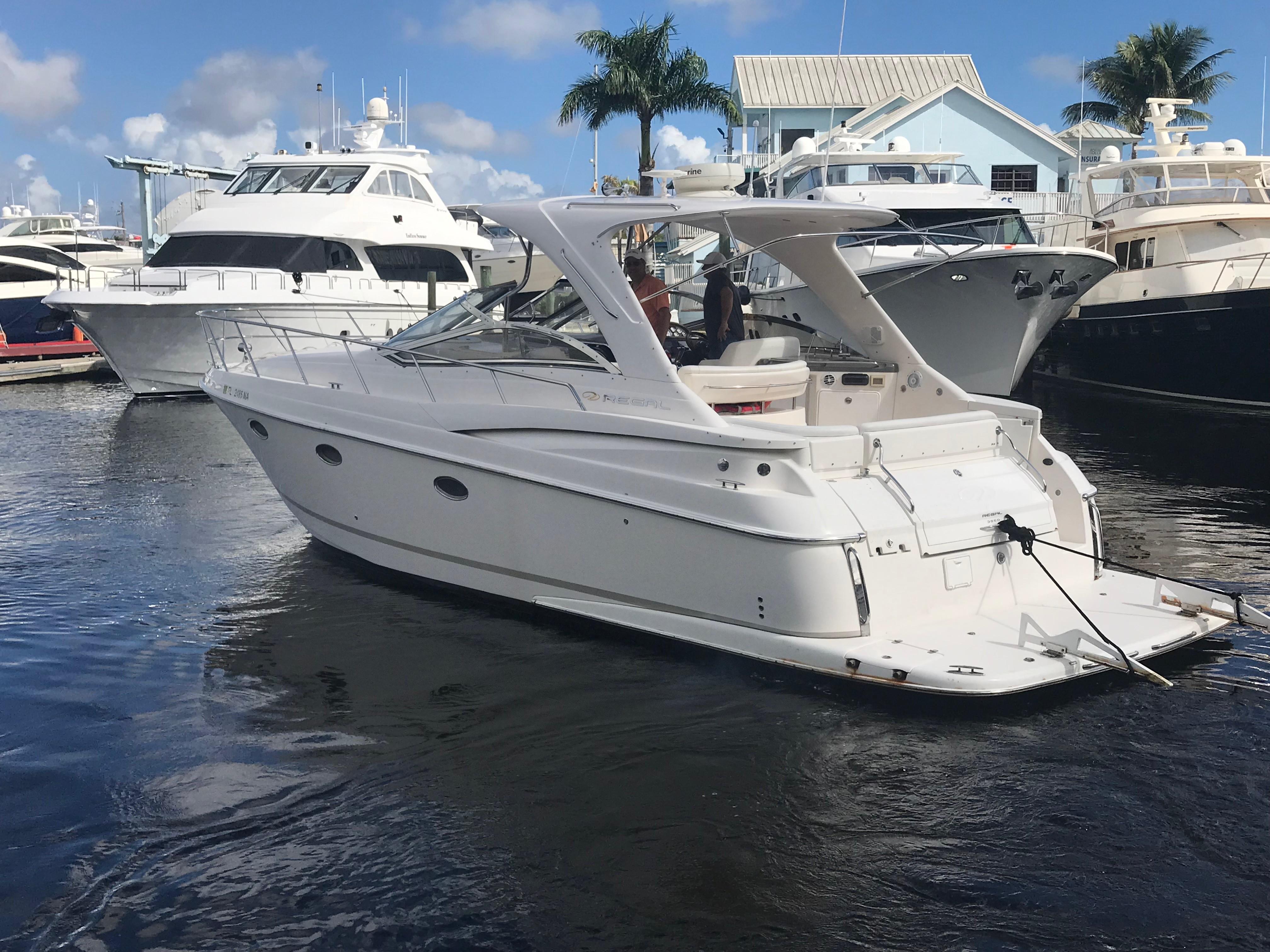 No Name Regal 2006 3860 Commodore 38 Yacht for Sale in US