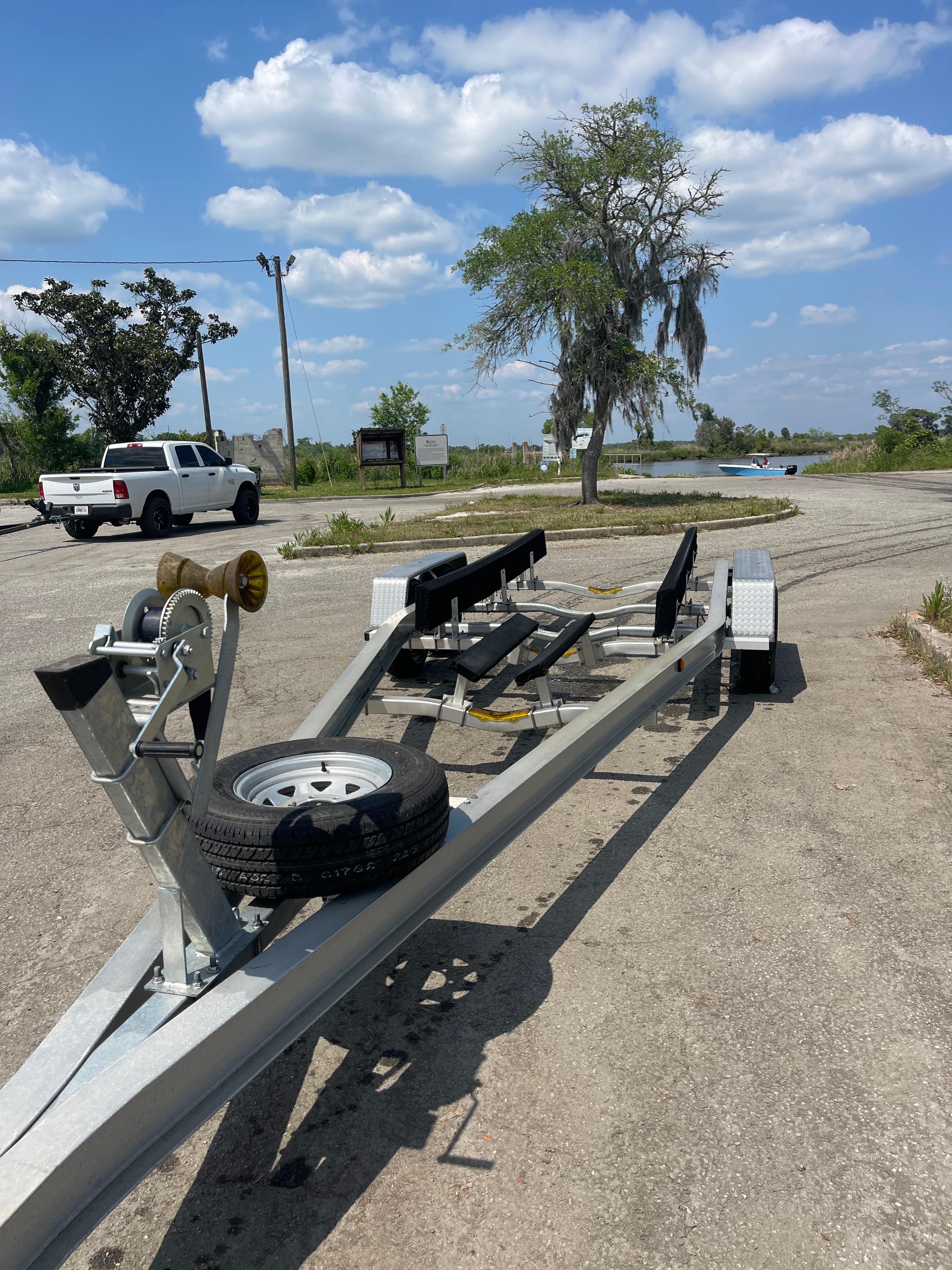Used 1985 Mako 254 Center Console, 31523 Brunswick - Boat Trader