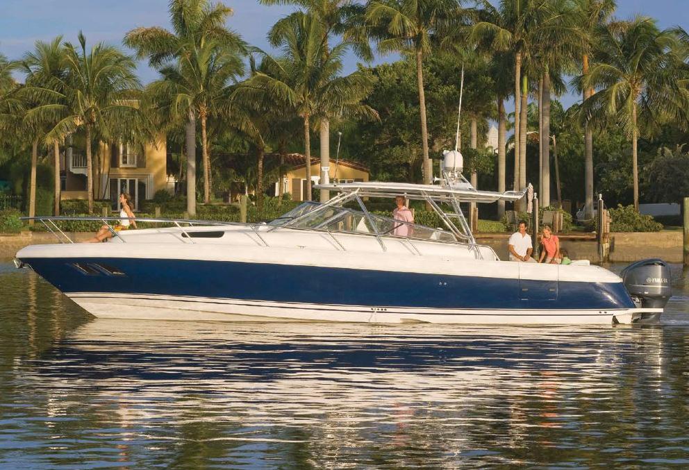 2016 Intrepid 430 Sport Yacht