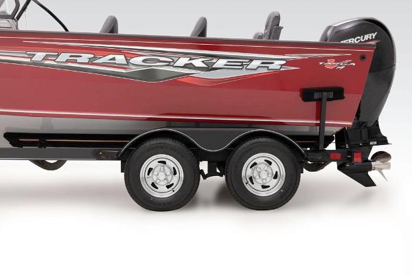 2020 Tracker Boats boat for sale, model of the boat is Targa V-19 Combo & Image # 28 of 73