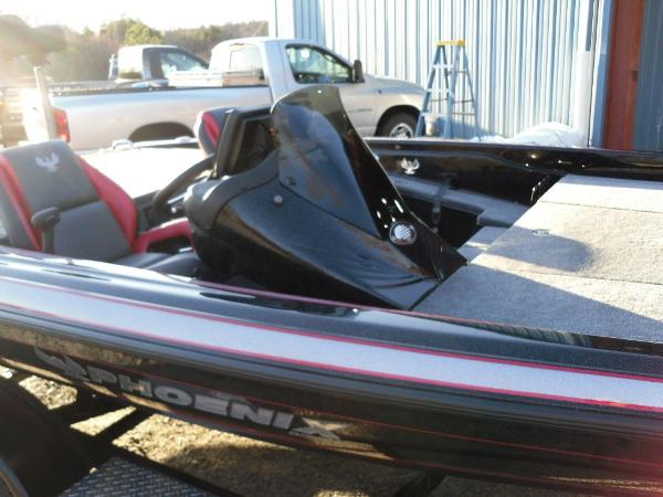 2020 Phoenix boat for sale, model of the boat is 919 ProXP & Image # 2 of 21