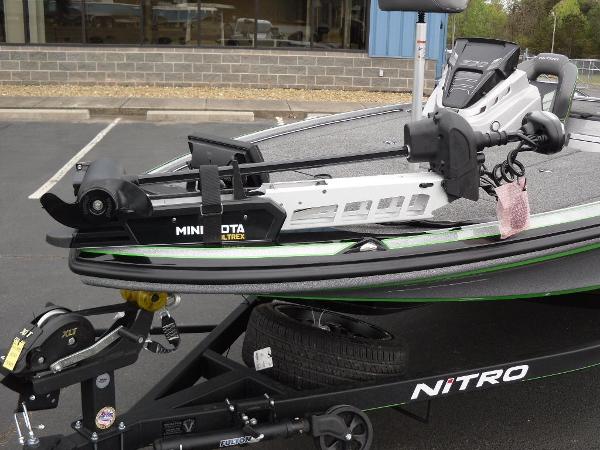2020 Nitro boat for sale, model of the boat is Z20 Pro & Image # 7 of 24
