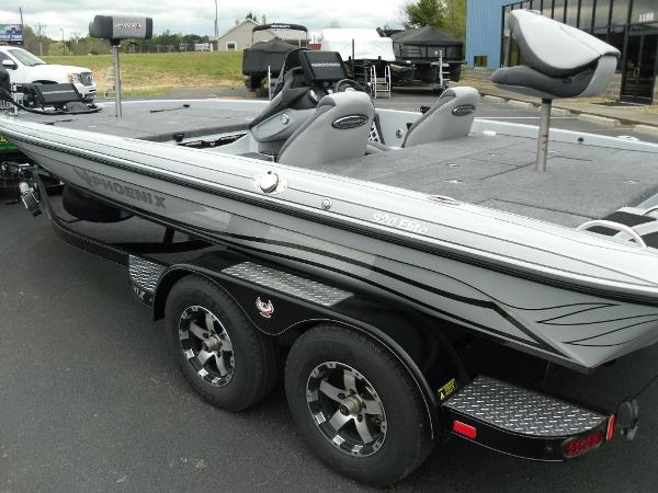 2020 Phoenix boat for sale, model of the boat is 920 Elite & Image # 2 of 35