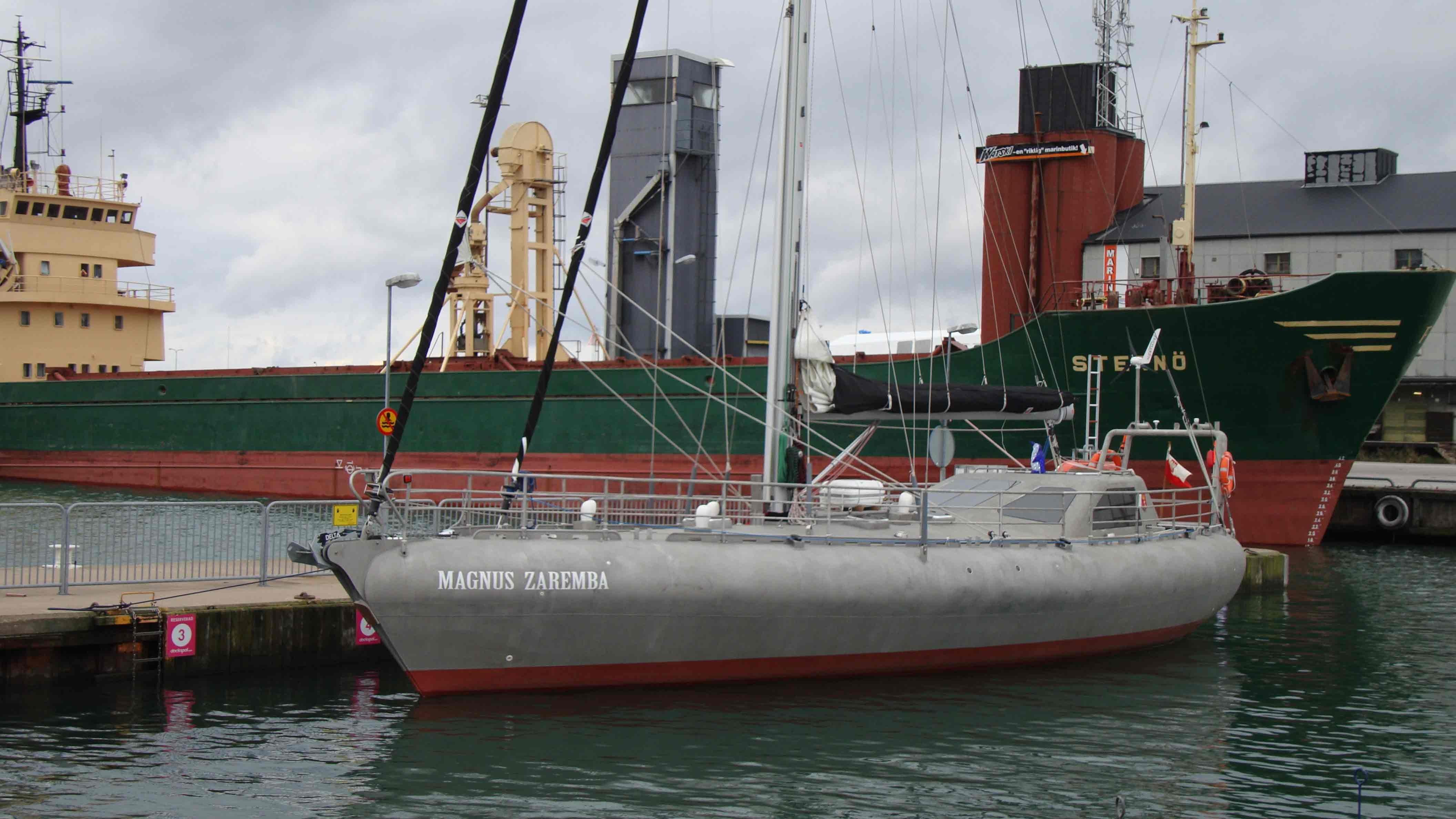 research sailing yacht