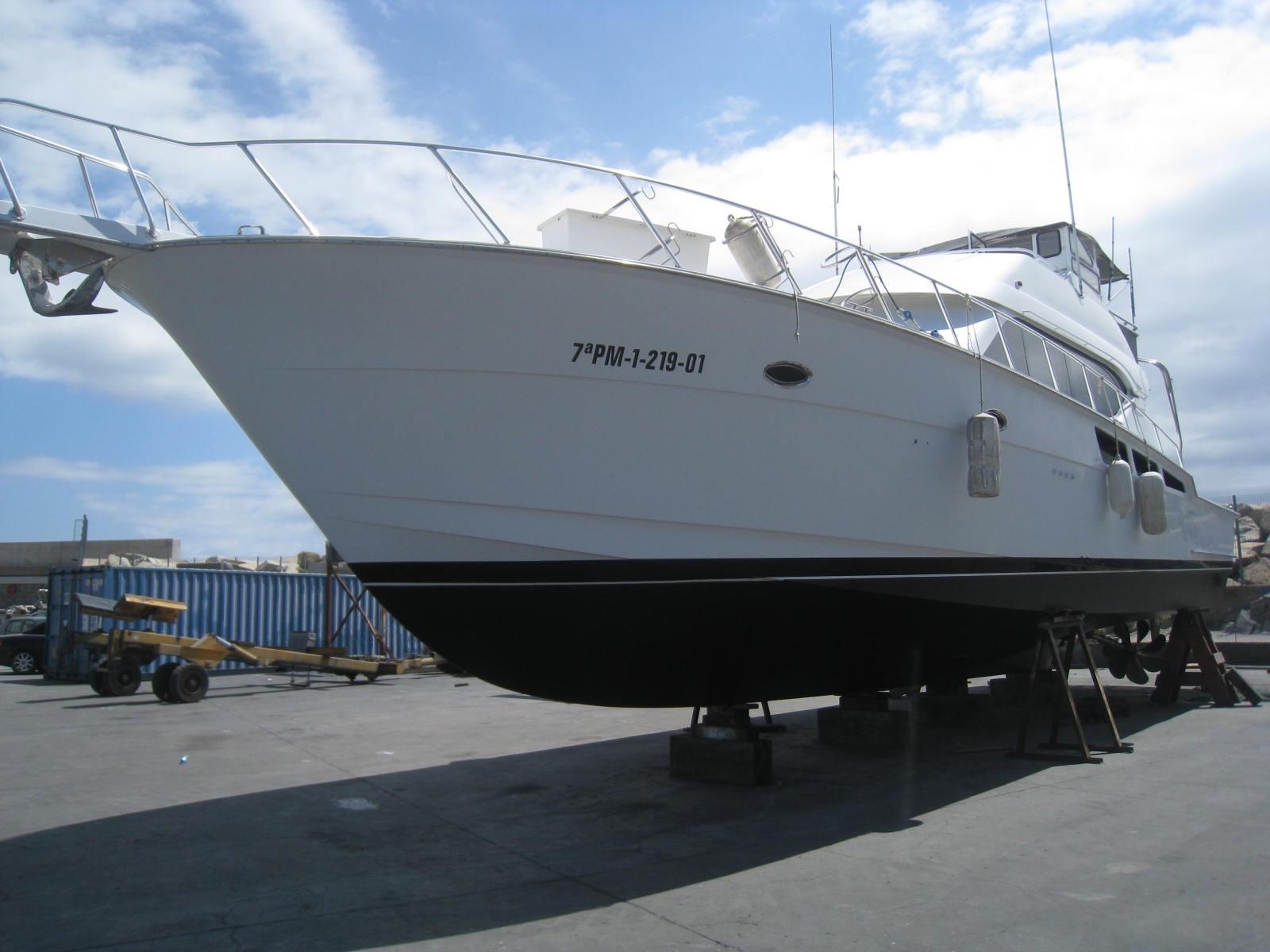 55 ft hatteras motor yacht