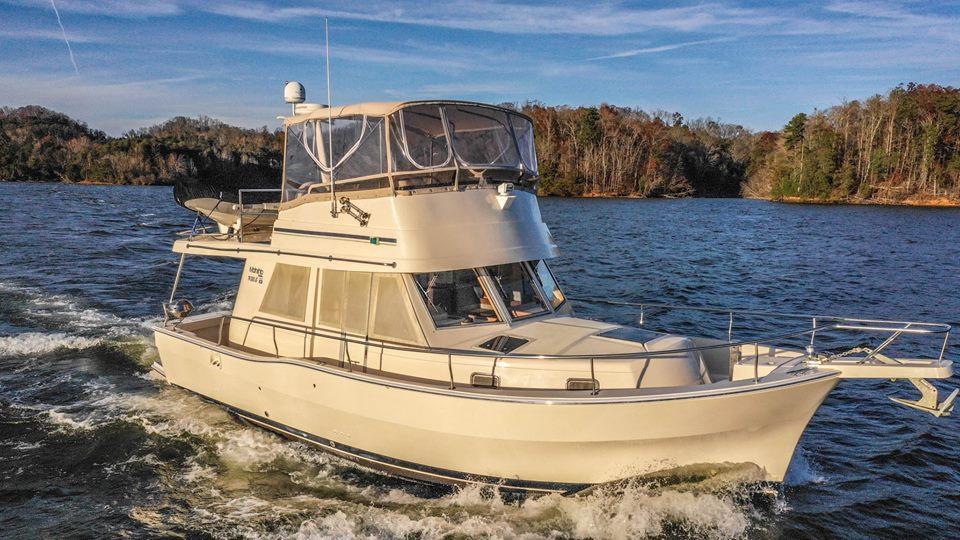 Mainship 2004 390 Trawler 39 Yacht for Sale in US