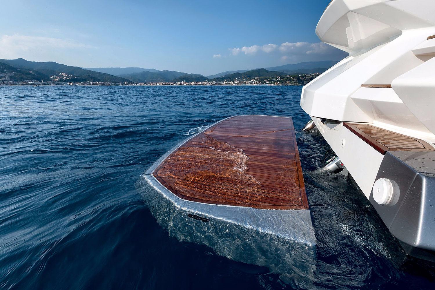 2016 Atlantis 50 coupè Yacht For Sale in 2016 Atlantis 50 coupè Yacht For Sale in