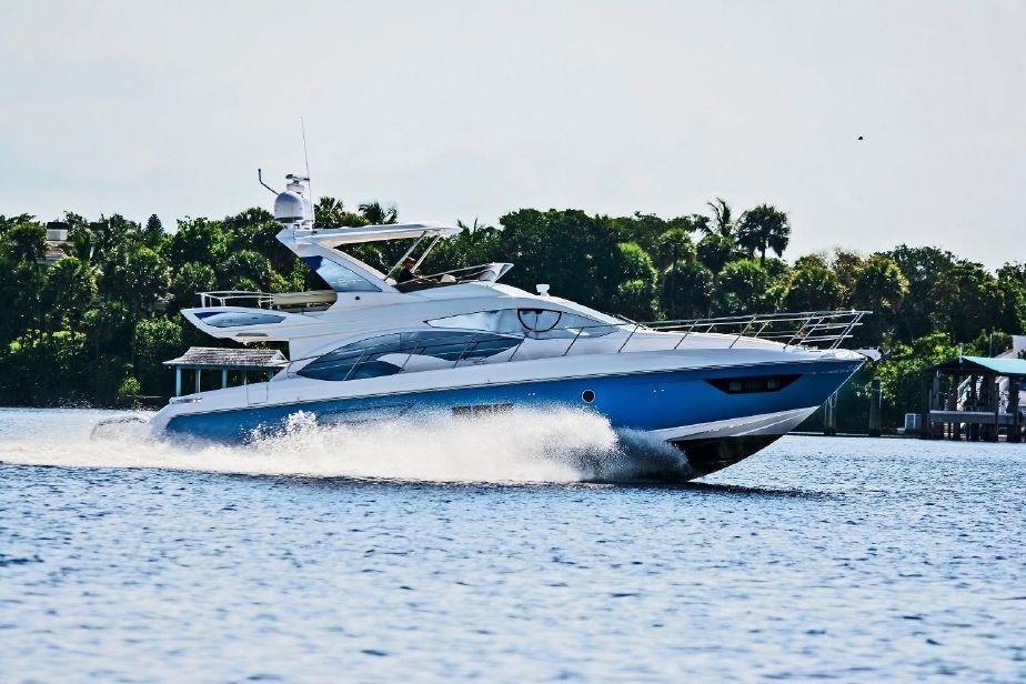 2016 Azimut