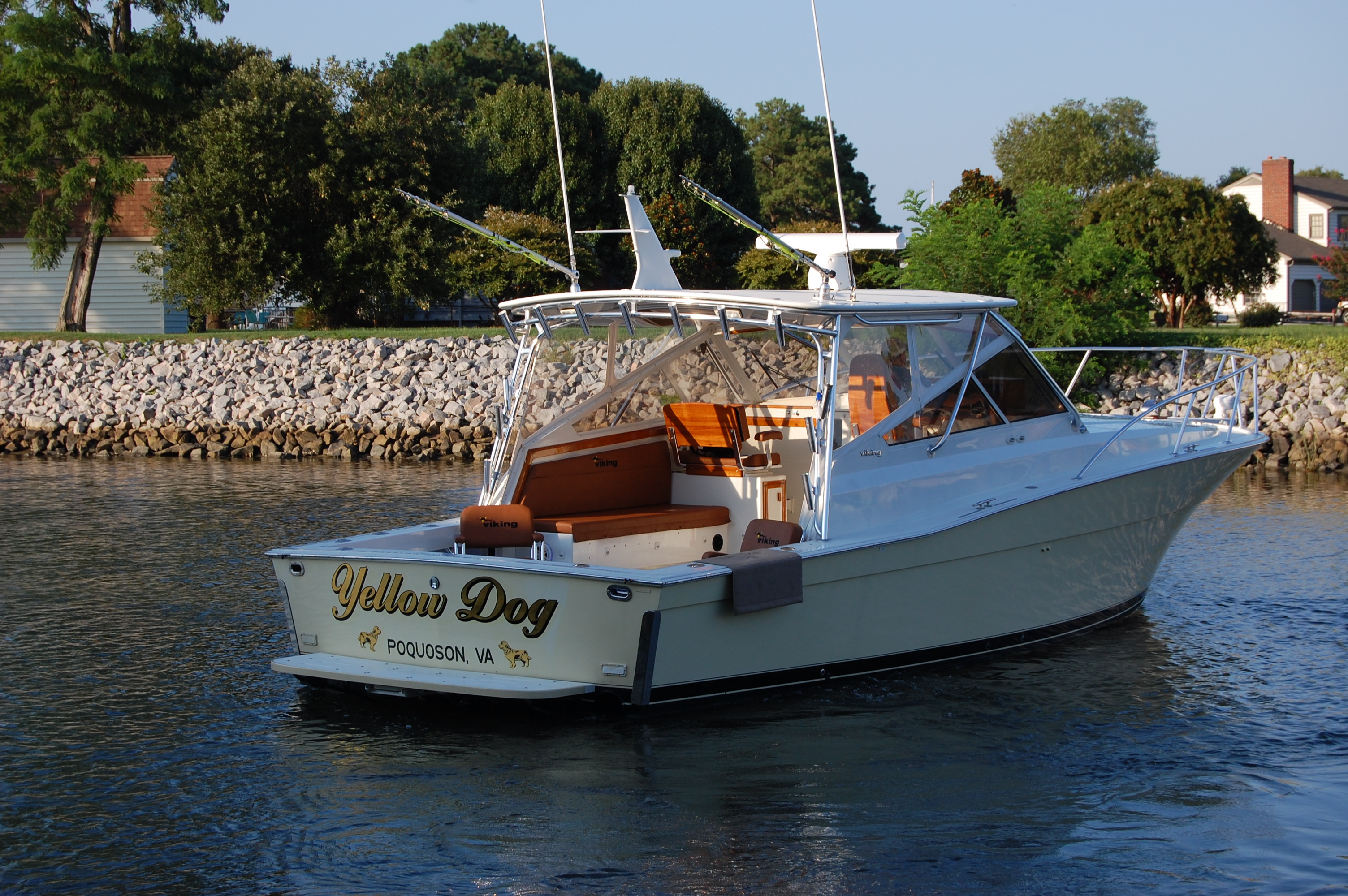 Yellow Dog Yacht for Sale 35 Viking Yachts Poquoson, VA Denison