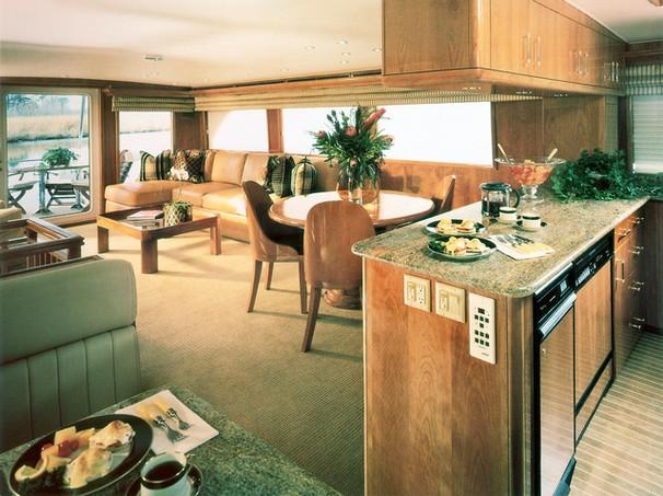 Enchanted 2002 Hatteras 75 Sport Deck Yacht For Sale in Daytona Beach FL Enchanted 2002 Hatteras 75 Sport Deck Yacht For Sale in Daytona Beach FL