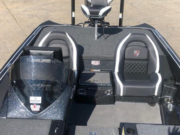 2020 Triton boat for sale, model of the boat is 20 TRX & Image # 5 of 6