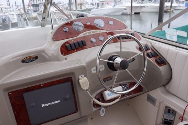 1998 Maxum boat for sale, model of the boat is 2700 SR & Image # 14 of 17