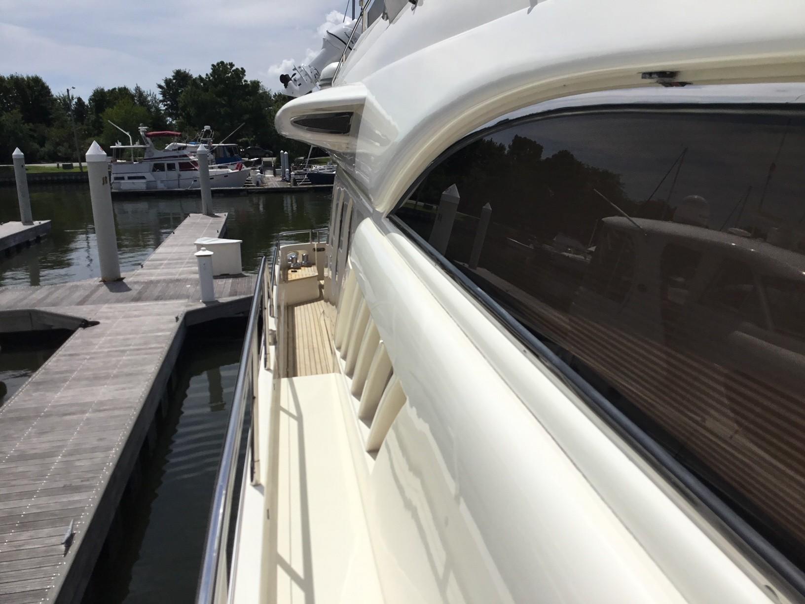 2001 Viking Sport Cruisers SC72 Motor Yacht Yacht For Sale in Stevensville MD 2001 Viking Sport Cruisers SC72 Motor Yacht Yacht For Sale in Stevensville MD
