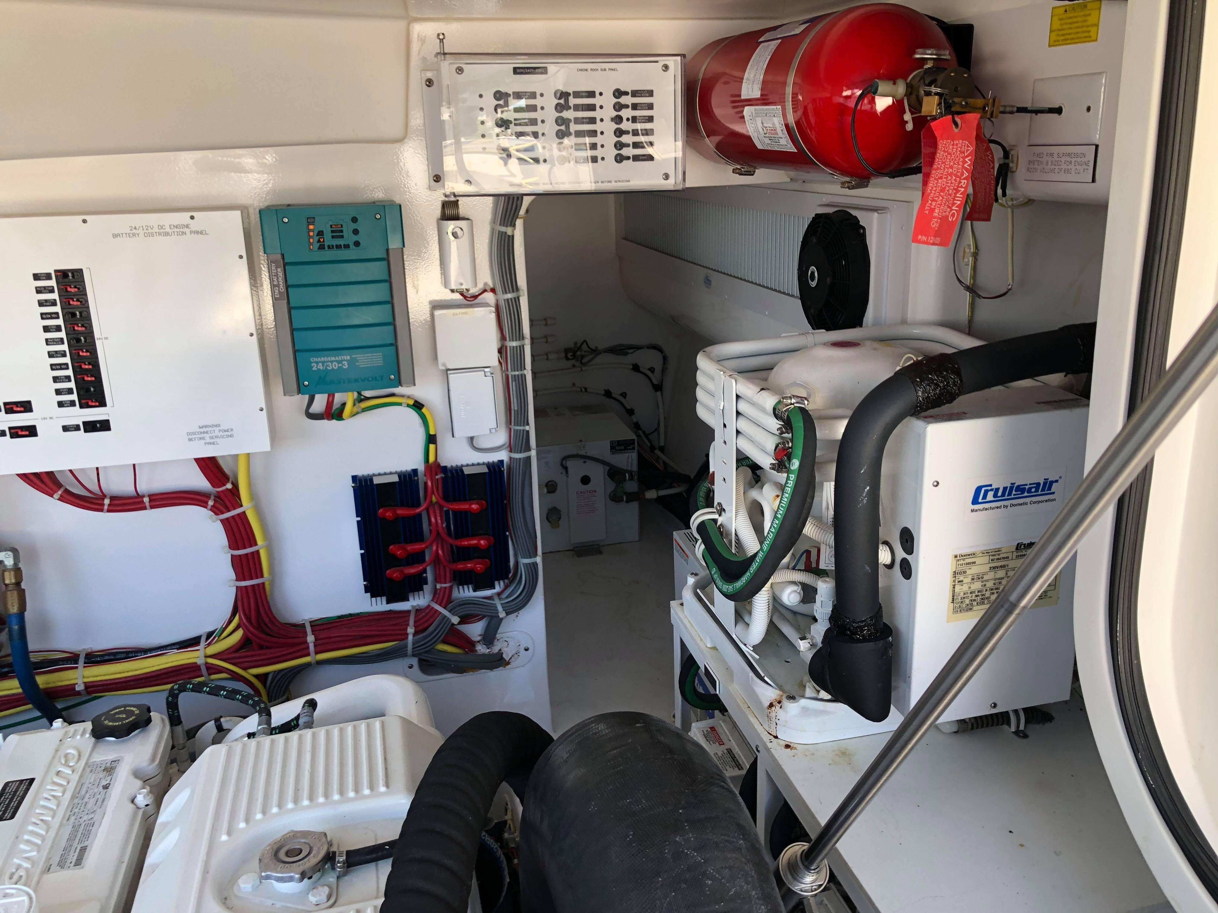 Appleseeds Yacht for Sale 42 Viking Yachts Ludington, MI Denison