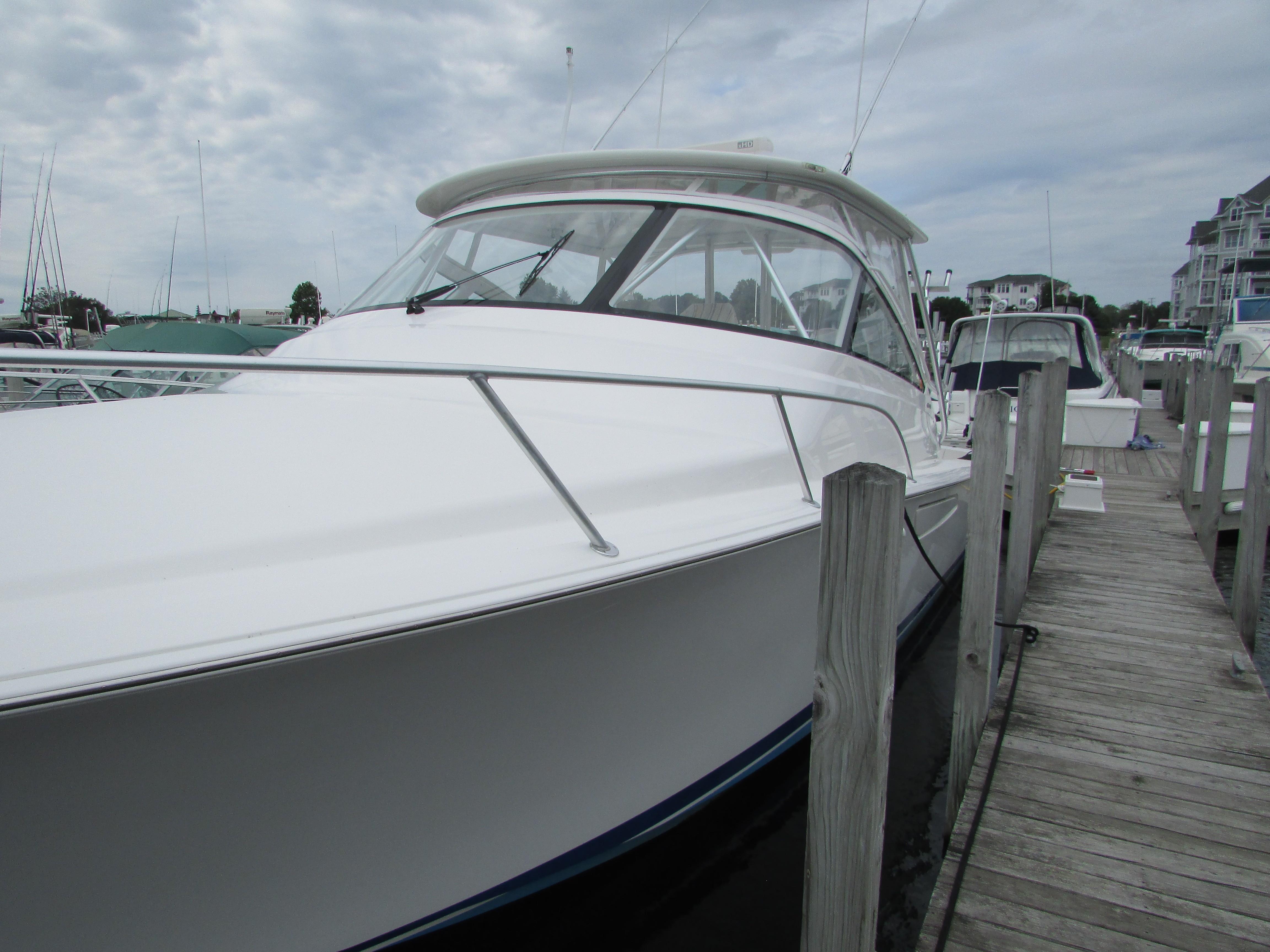 Appleseeds Yacht for Sale 42 Viking Yachts Ludington, MI Denison