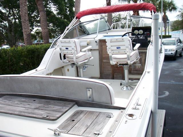 1988 Boston Whaler Revenge 22 St Petersburg, Florida 