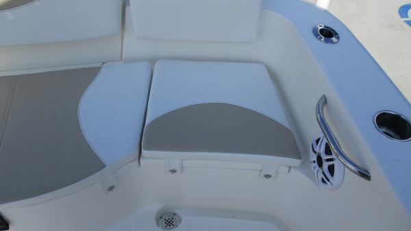 2021 Bulls Bay boat for sale, model of the boat is 230 CC & Image # 16 of 59