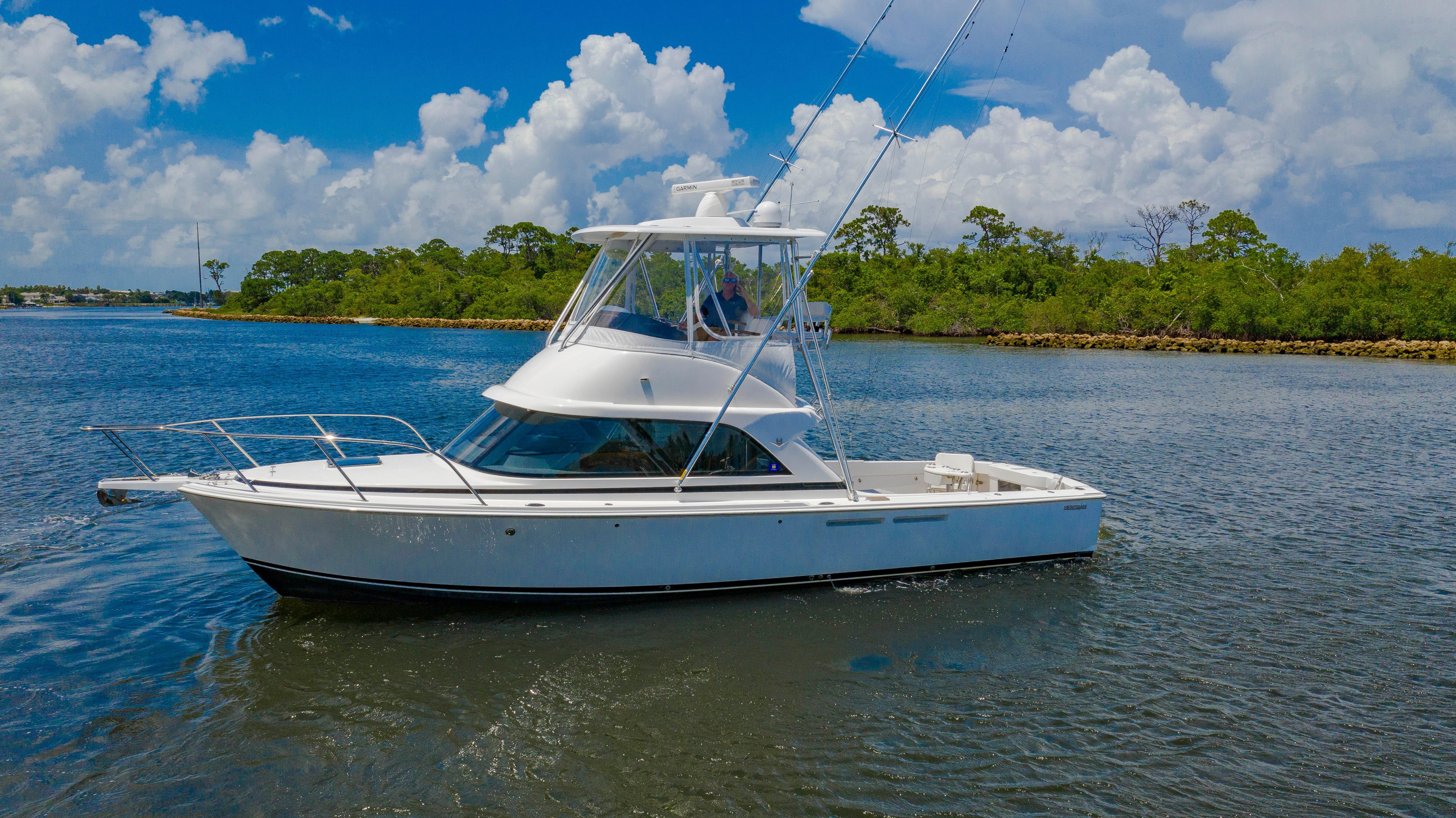 sportfish yacht with outboards