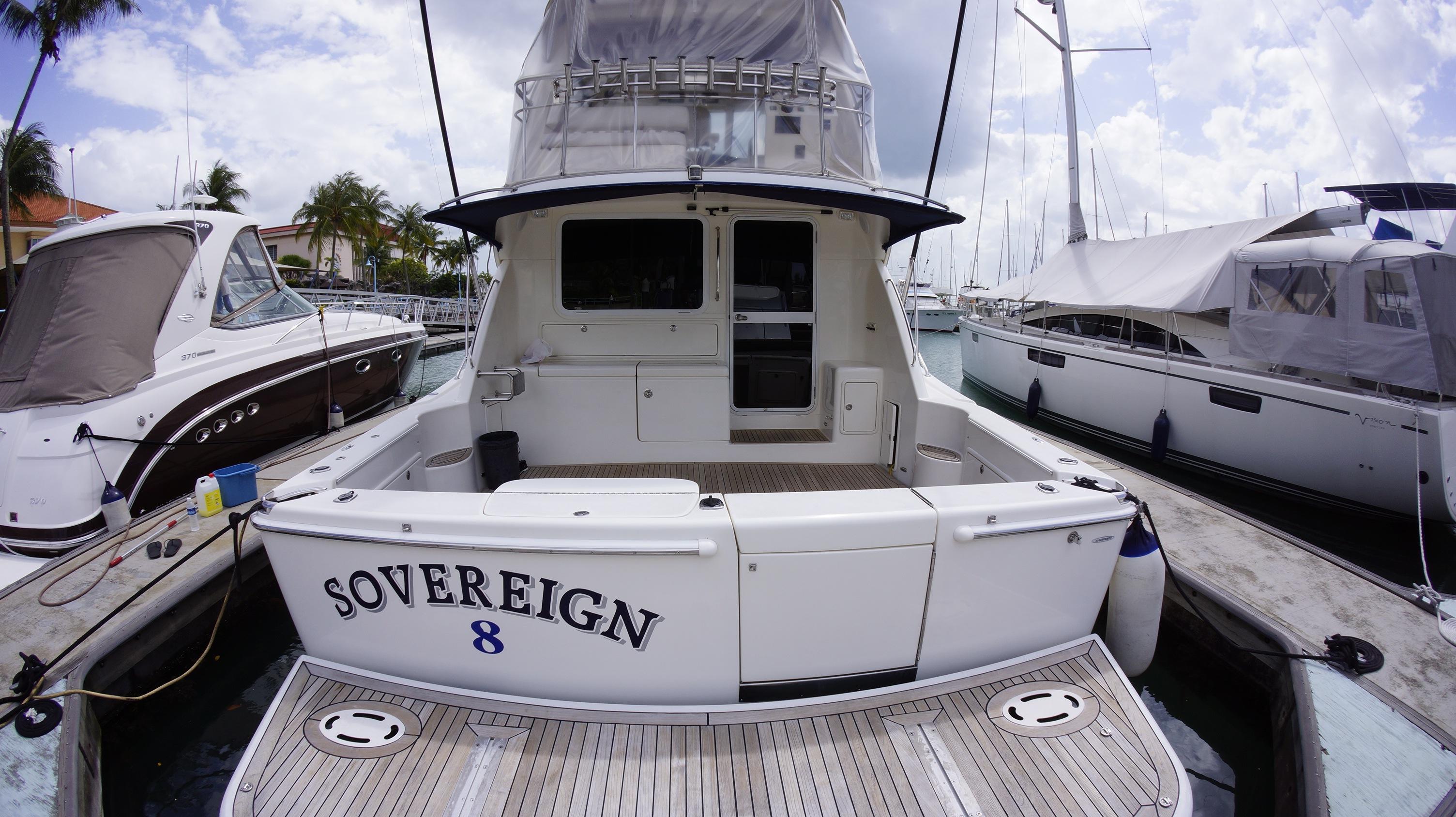 2007 Riviera 51 Enclosed Flybridge Yacht For Sale in Raffles Marina 2007 Riviera 51 Enclosed Flybridge Yacht For Sale in Raffles Marina