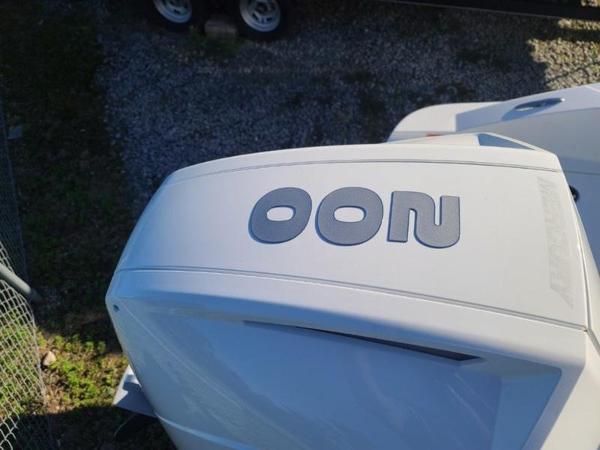 2021 Tahoe boat for sale, model of the boat is 2150 CC & Image # 10 of 10