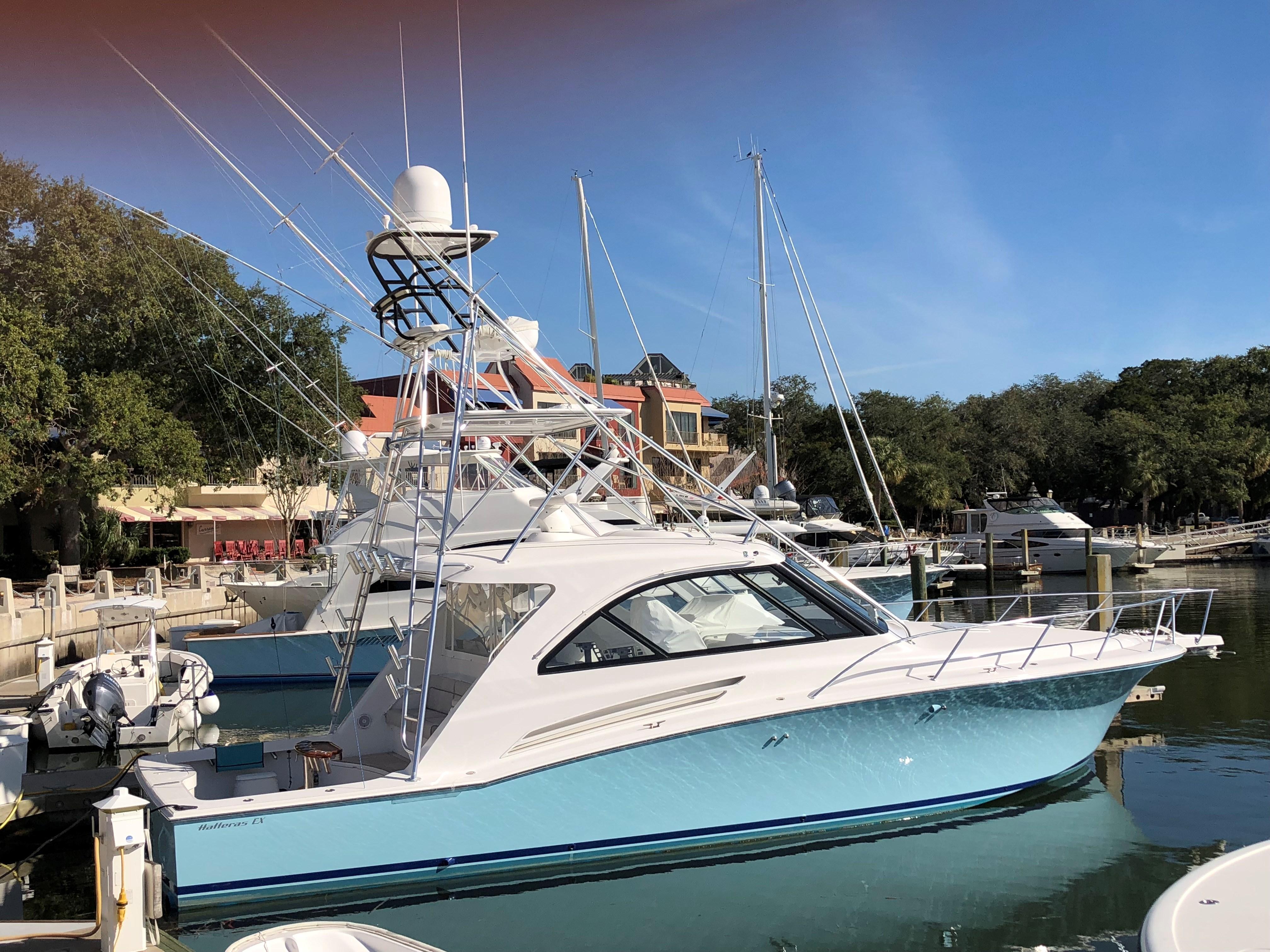 Hatteras 2017 45 Express 45 Yacht for Sale in US