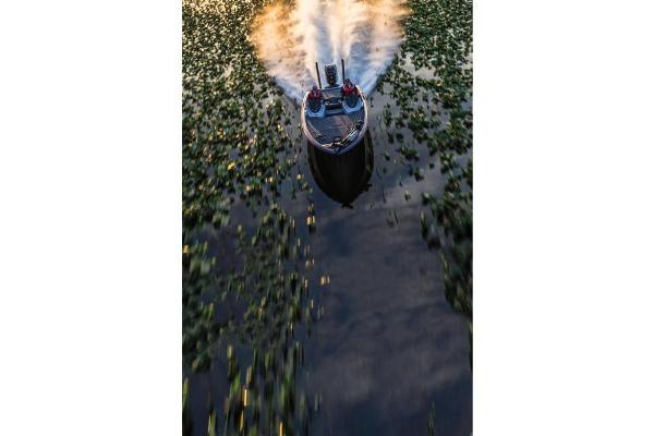 2018 Nitro boat for sale, model of the boat is Z21 & Image # 18 of 36