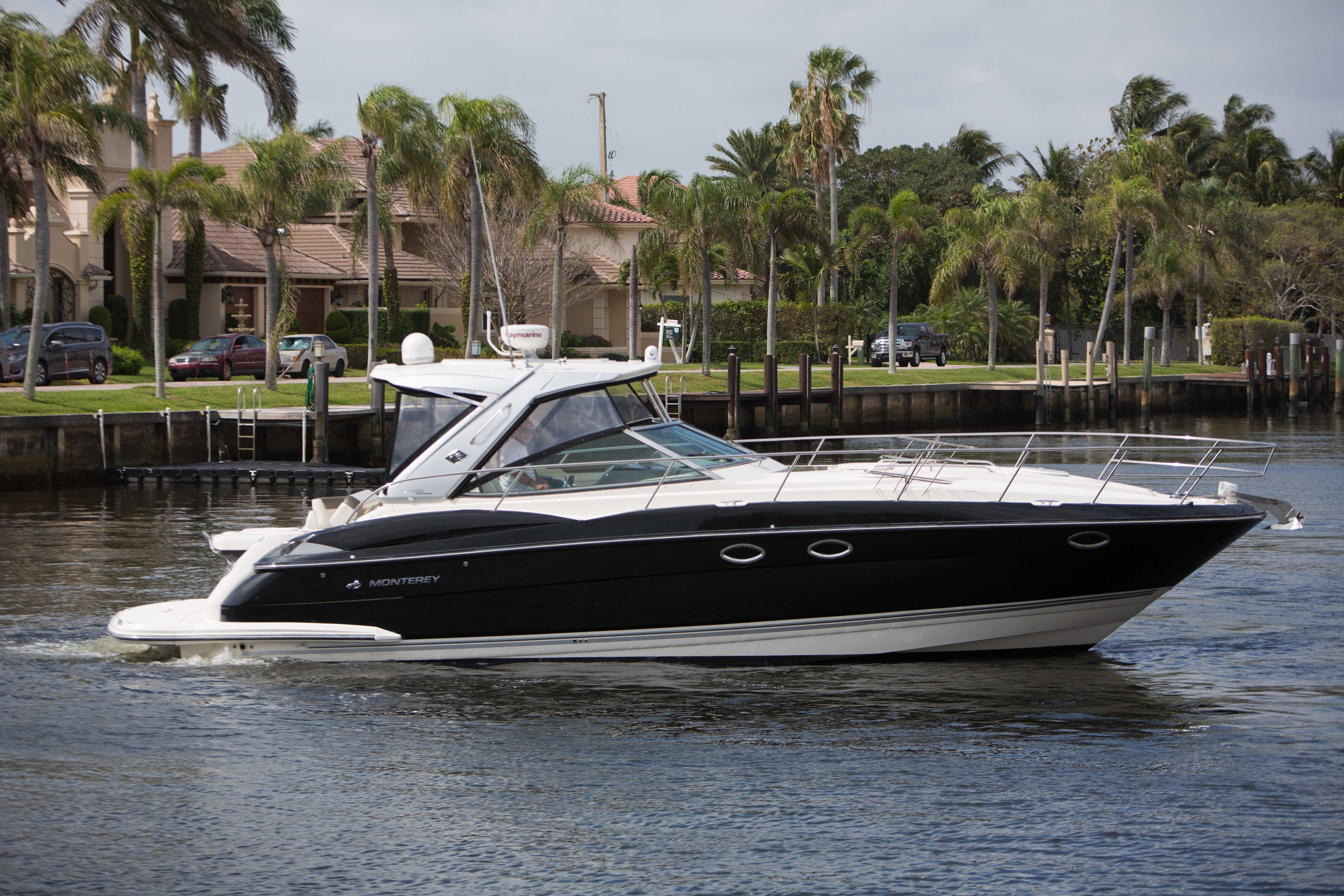 40 Monterey 0 Sport Yacht 2012 