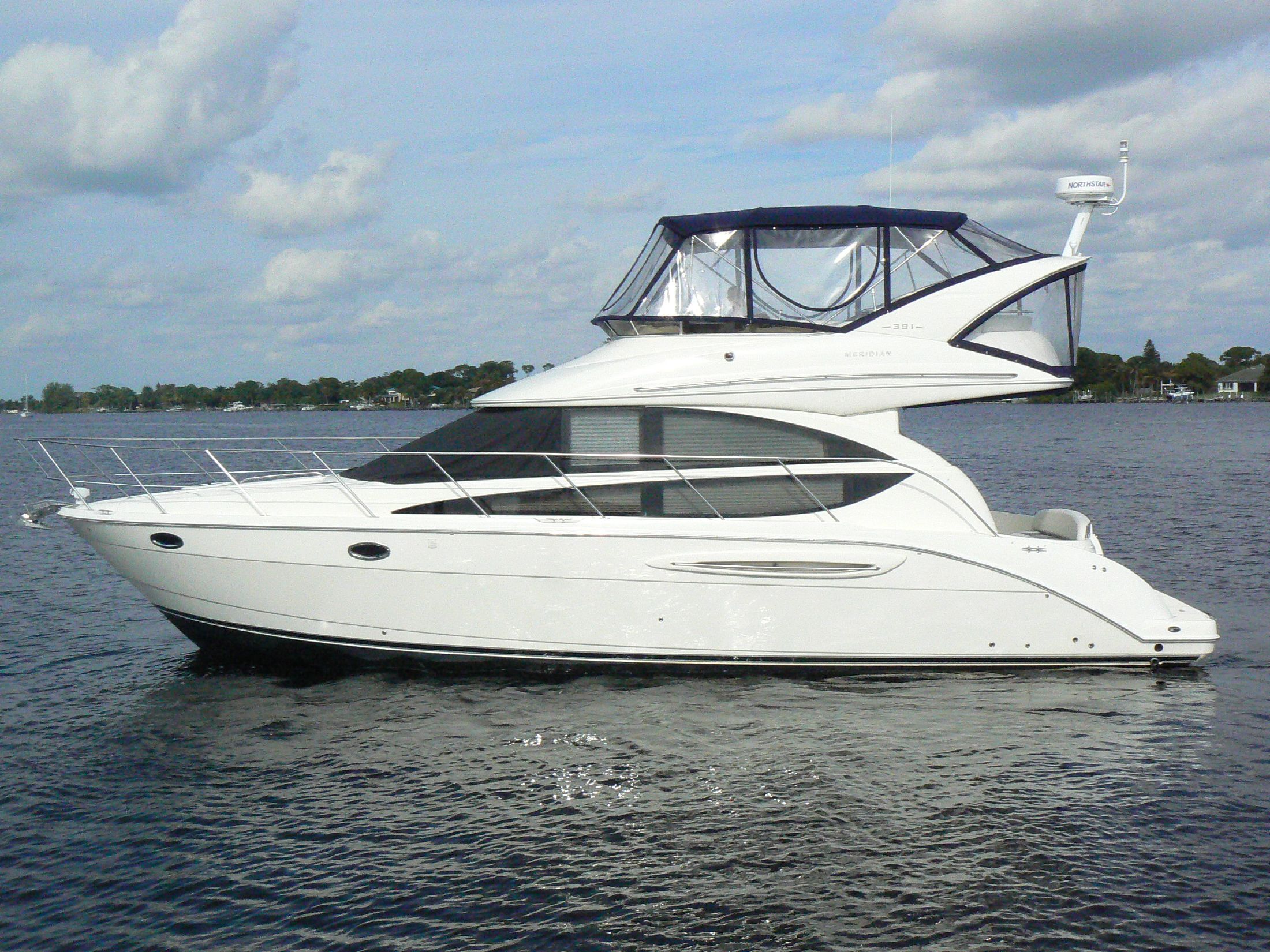 39 Meridian 1 Motor Yacht 2009 