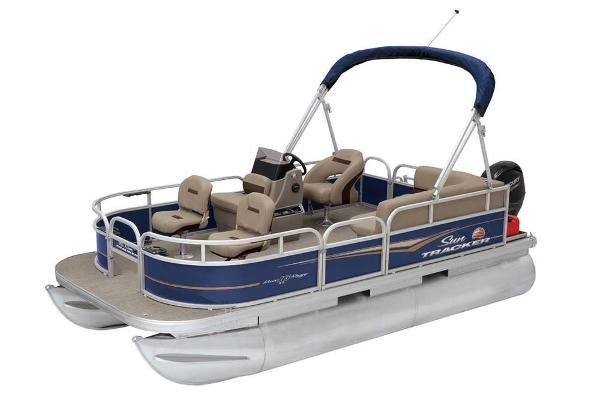 2021 Sun Tracker boat for sale, model of the boat is BASS BUGGY 16 XL SELECT & Image # 13 of 87