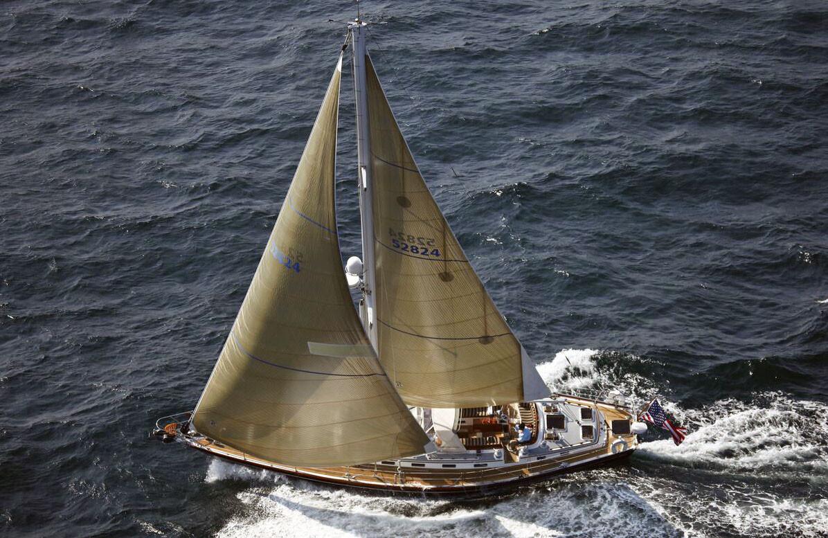 sailing yacht zephyr