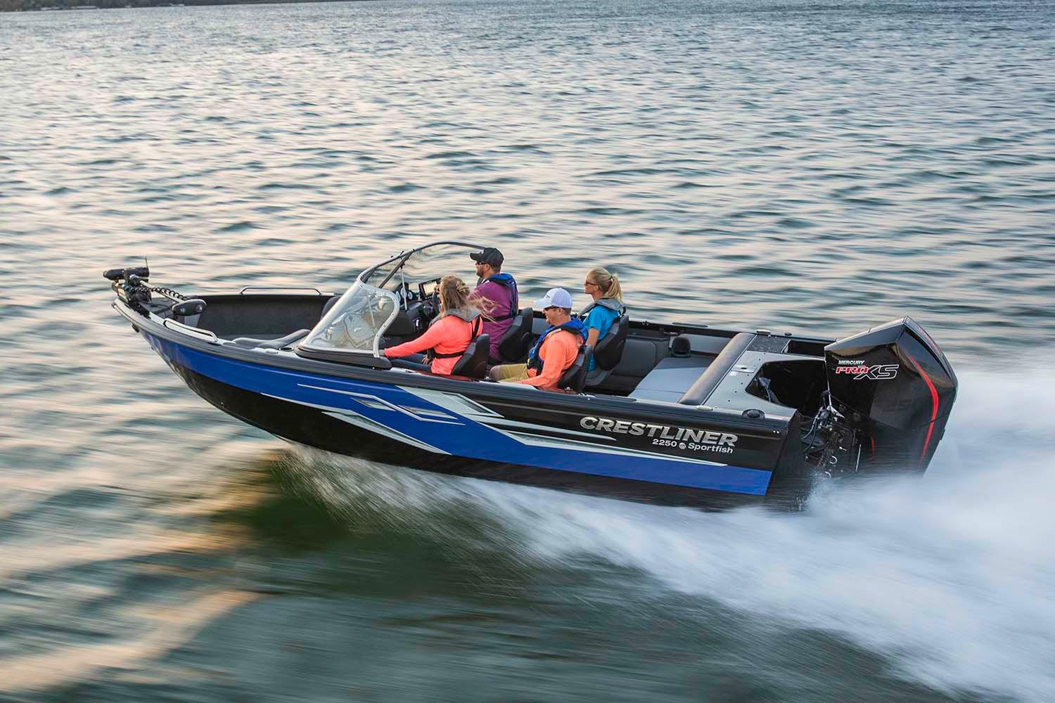 to fish for walleye, chase muskies, or wakeboard across the water, the Cres...