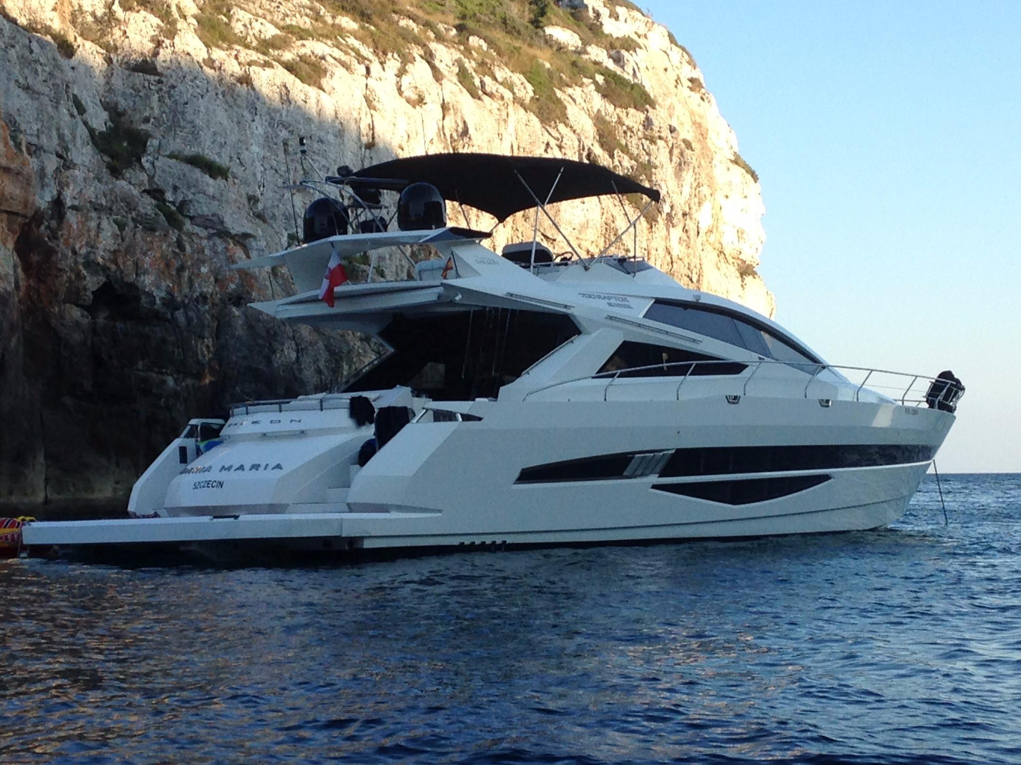 Daria Maria 2011 Galeon 700 Raptor SkyDeck Yacht For Sale in Olbia Daria Maria 2011 Galeon 700 Raptor SkyDeck Yacht For Sale in Olbia