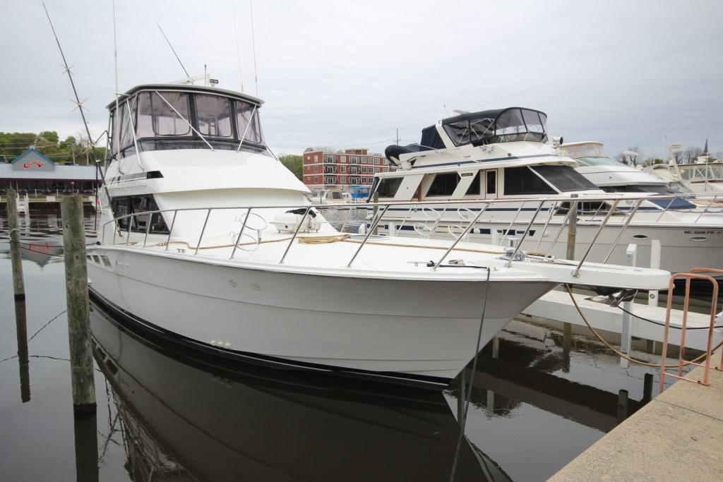 Swept Away Hatteras 1994 50' Convertible 50 Yacht for Sale in US