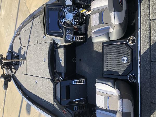 2021 Ranger Boats boat for sale, model of the boat is Z520L & Image # 3 of 18