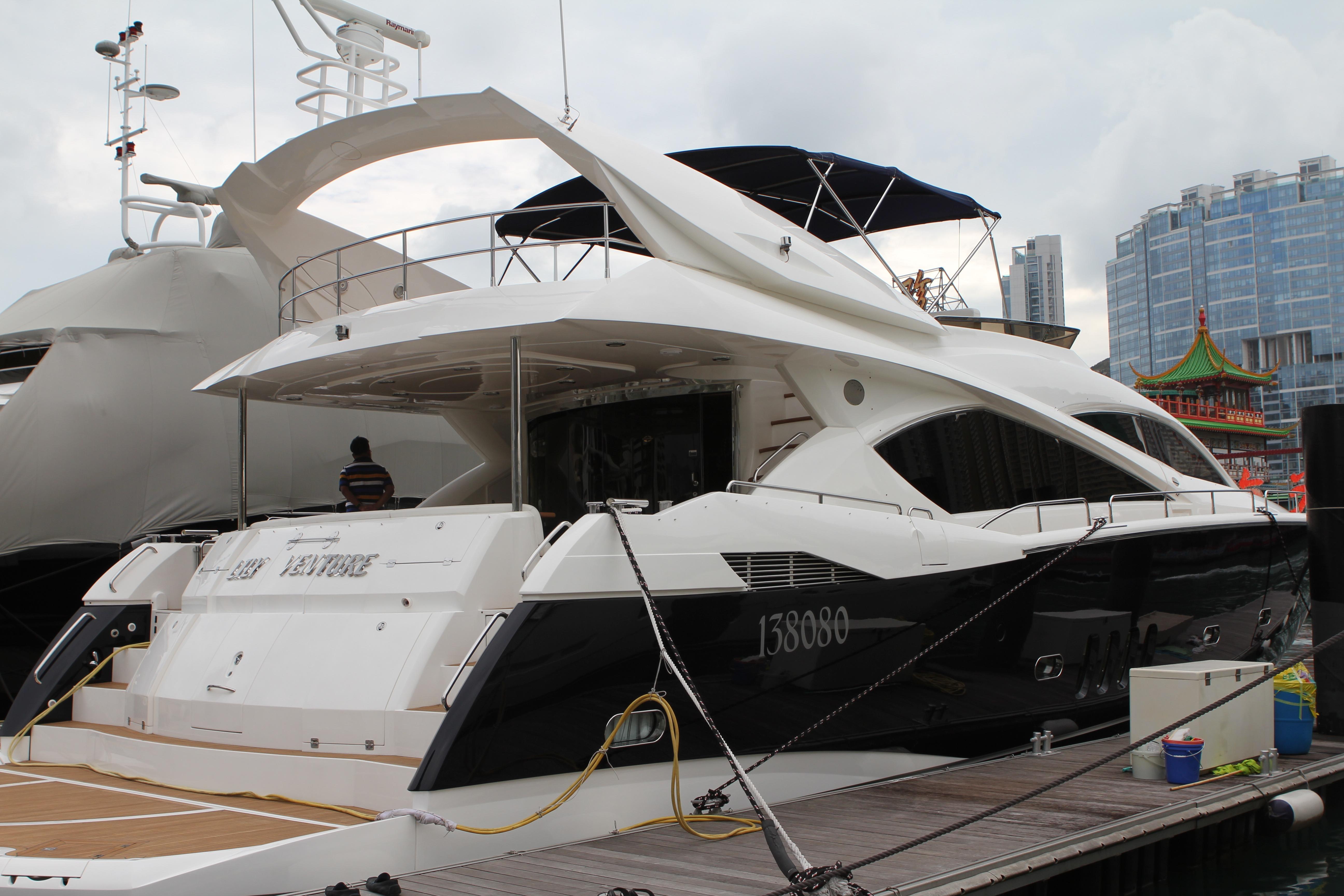 2007 Sunseeker 82 Yacht Yacht For Sale in 2007 Sunseeker 82 Yacht Yacht For Sale in