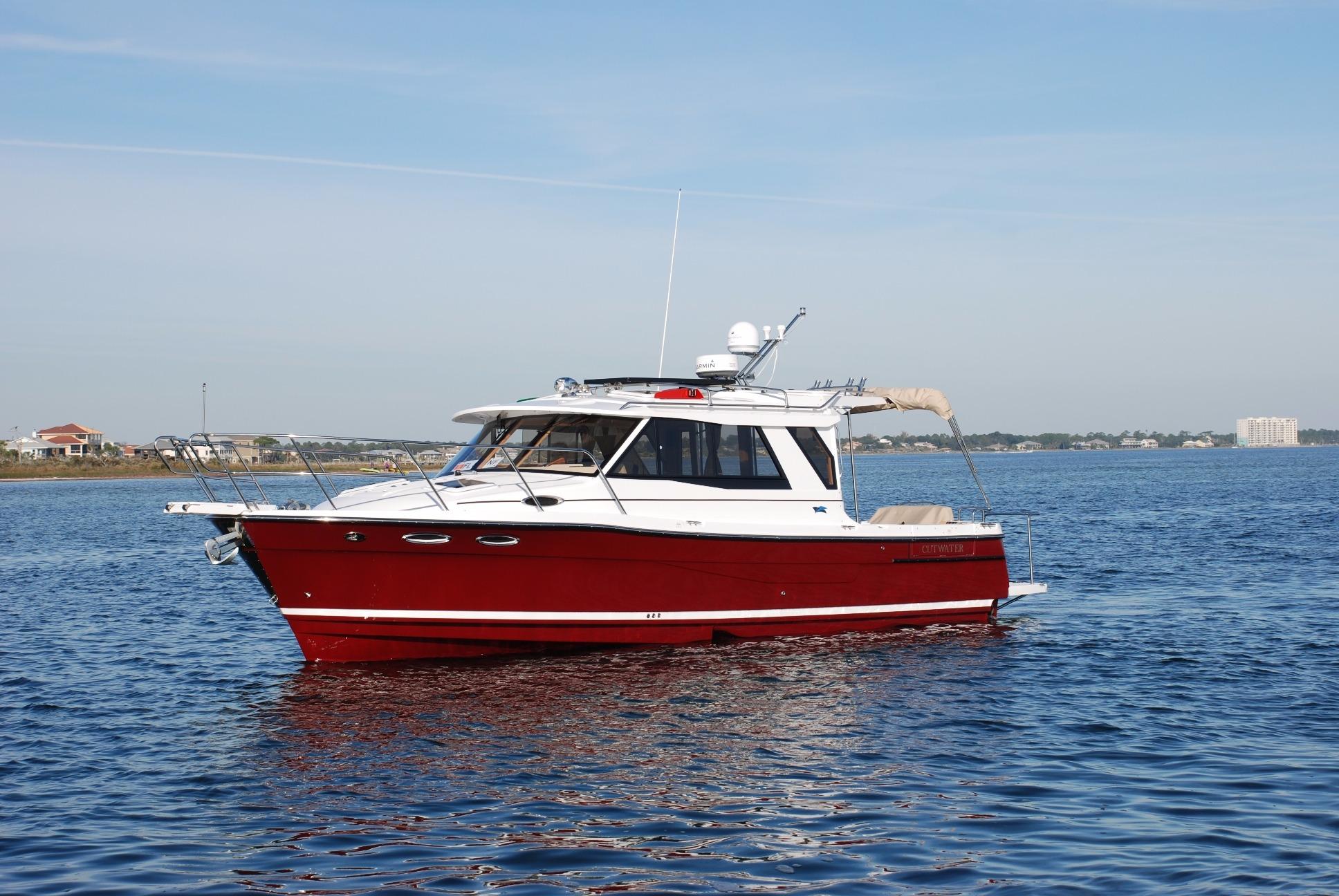 2014 Cutwater 30 Sedan LOADED