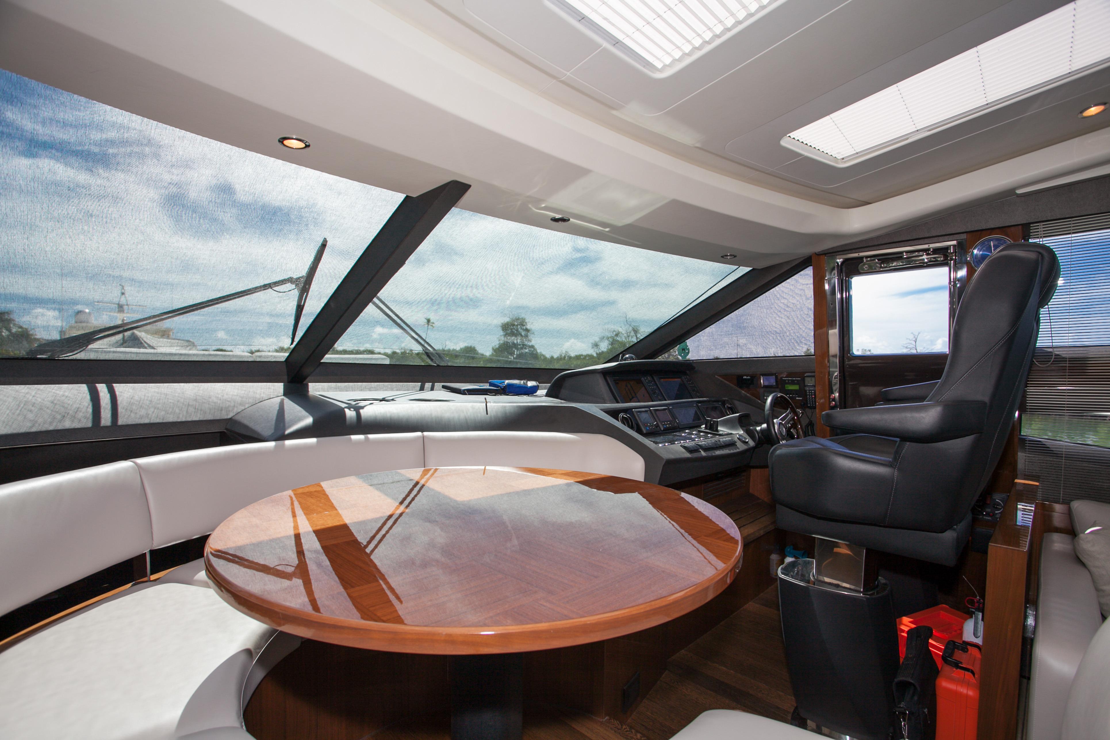 2013 Viking Yachts Princess V72 — 72FT Viking 2013